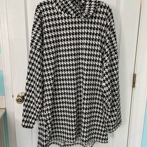 Houndstooth Shift Dress